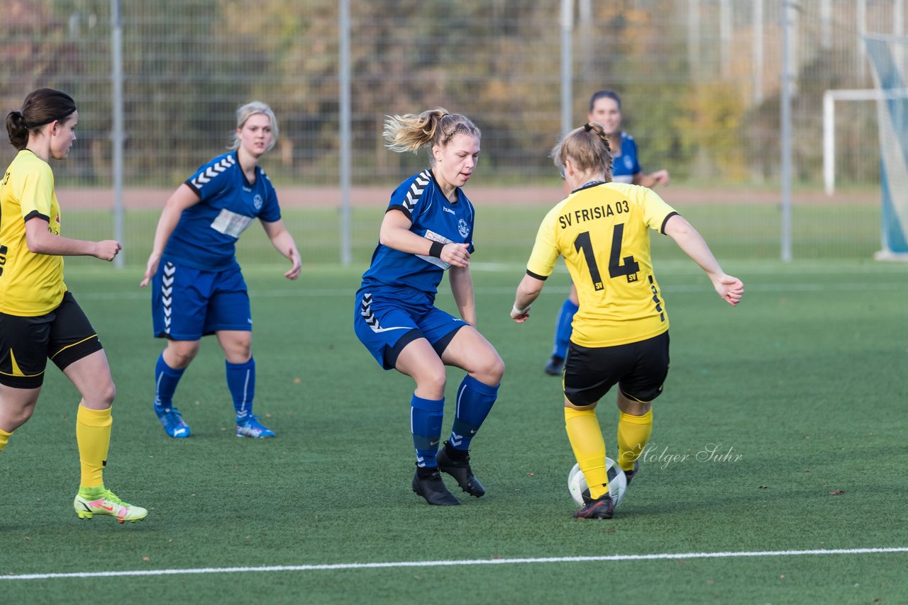 Bild 53 - F SSC Hagen Ahrensburg - SV Frisia 03 Risum-Lindholm : Ergebnis: 2:0